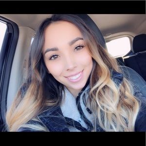Meet your Posher, Daisha
